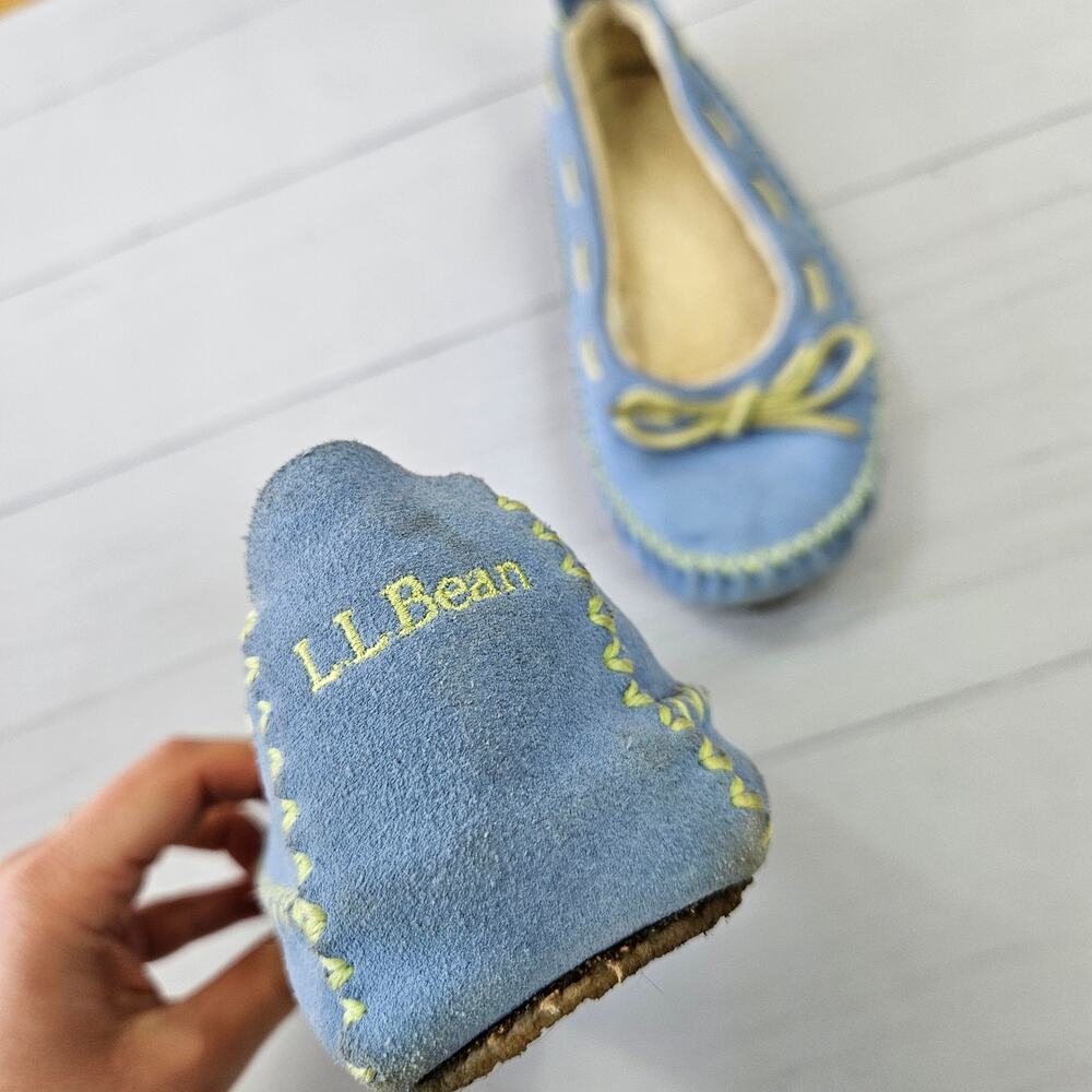 L.L. Bean Sky Blue Leather Sherpa Lined Moccasin Slippers - 8 - Picture 3 of 5